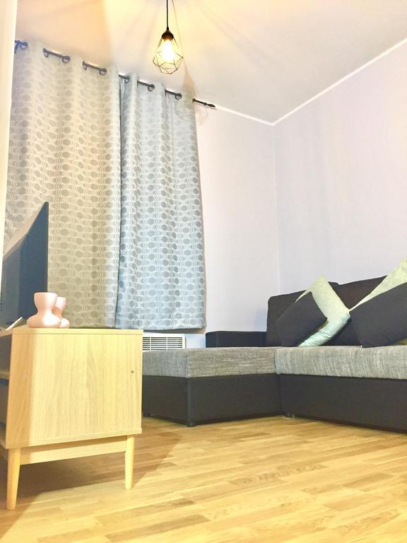 Suur-Ameerika Apartment Tallinn Exteriör bild